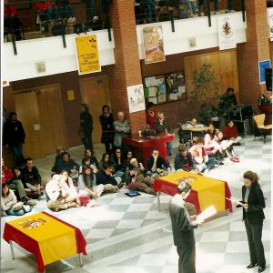Lectura dramatizada de El que fue mi hermano, Universidad Carlos III, Getafe, 2004.